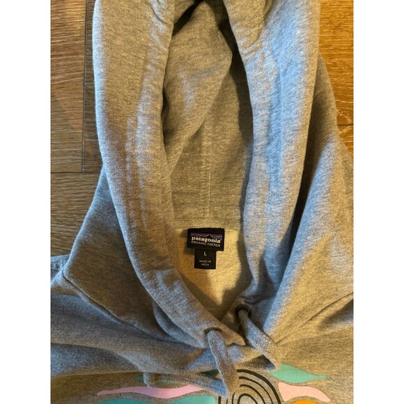 Patagonia Womens Gray Graphic Print Pullover Hooded Sweatshirt Size Large - Picture 3 of 3